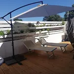 Flamingo Guest House- Pensión 3*