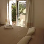 Flamingo Guest House- Pensión Olbia