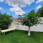 Flamingo Guest House-