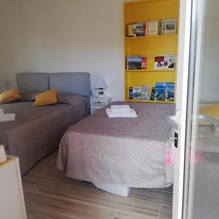 Flamingo Guest House- Pensión 3*