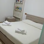 Flamingo Guest House- בית הארחה 3*