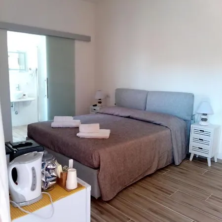 Flamingo Guest House- Pensionat Olbia