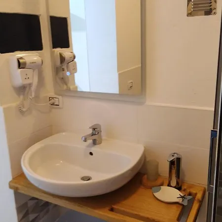 Flamingo Guest House- Pensionat Olbia
