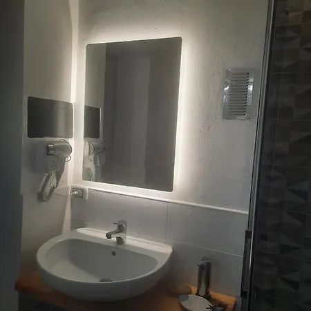 Flamingo Guest House- Olbia