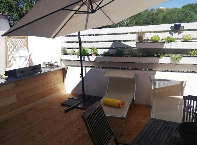 Guest house Flamingo Guest House- 3*